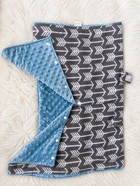 Soft Baby Car Seat Blanket Cover Blue Gray Arrow Print Minky Plush Coz